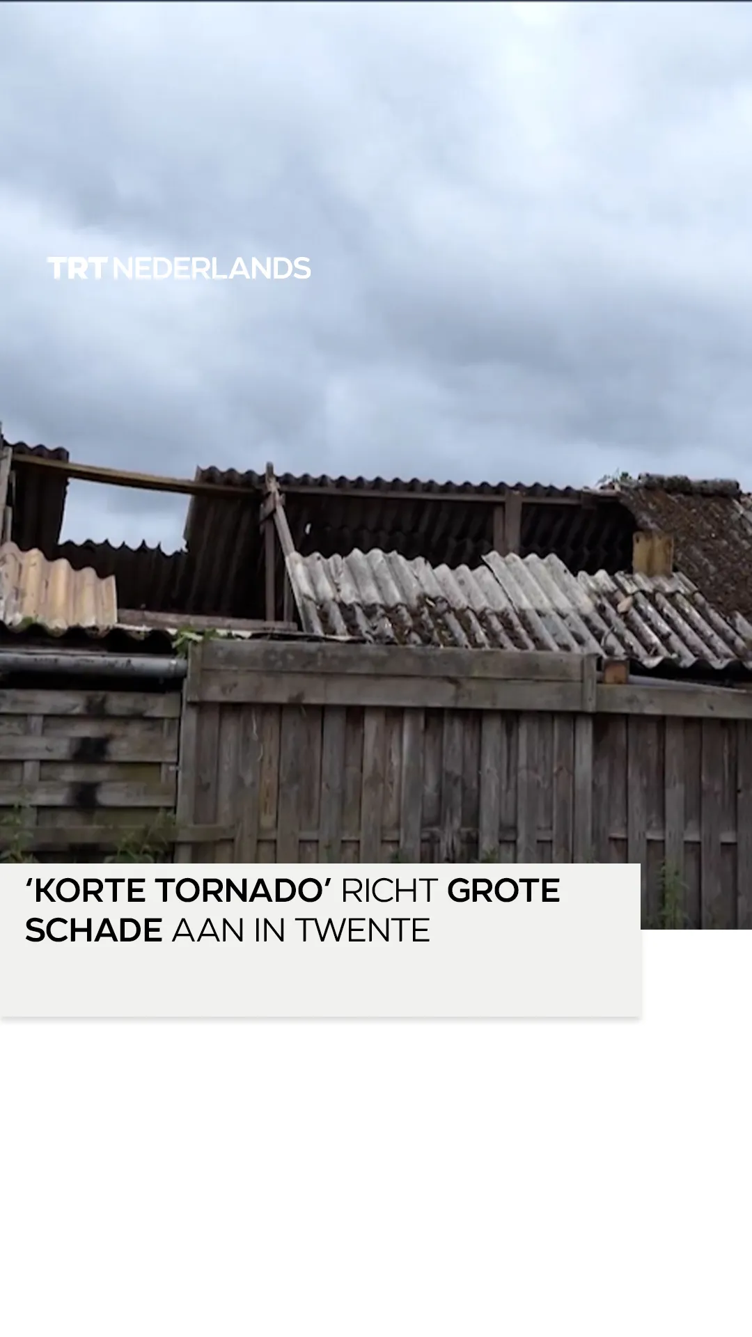 Een vermoedelijke wervelwind heeft donderdagmiddag een deel van Twente zwaar getroffen
