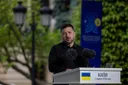 Ukraine's Zelenskyy offers to meet Putin at G20 summit in December