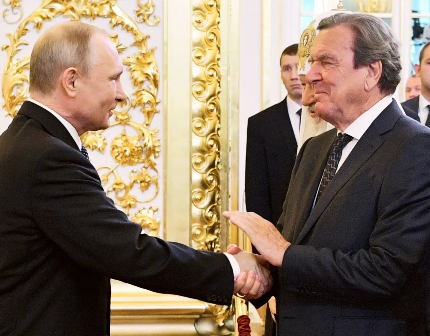 Kreml: Putin traf Schröder zu Vieraugengespräch