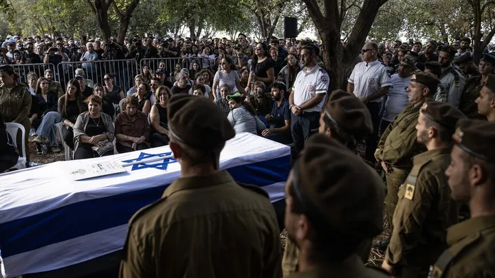 קצין וחייל מצבא הכיבוש הישראלי נהרגו במהלך התוקפנות בדרום לבנון