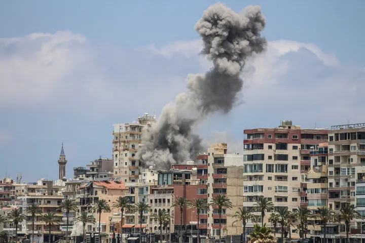 Israël ordonne l'évacuation de trois villes du sud du Liban malgré le cessez-le-feu