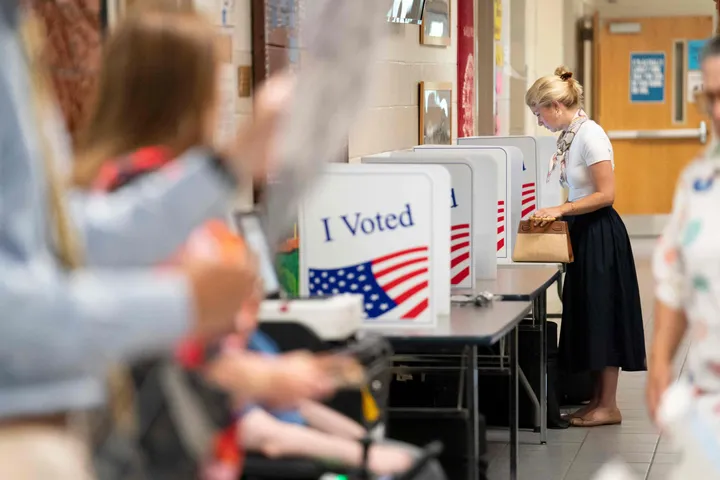 America's midterm fight intensifies as Democrats, Republicans lock in November contenders