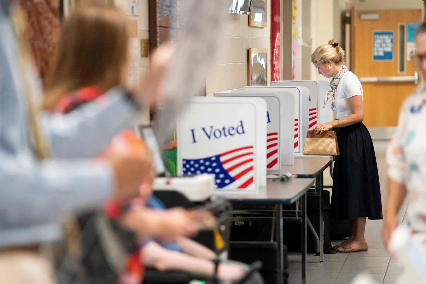 US-VOTERS-GO-TO-THE-POLLS-IN-THE-SOUTH-CAROLINA-PRIMARY