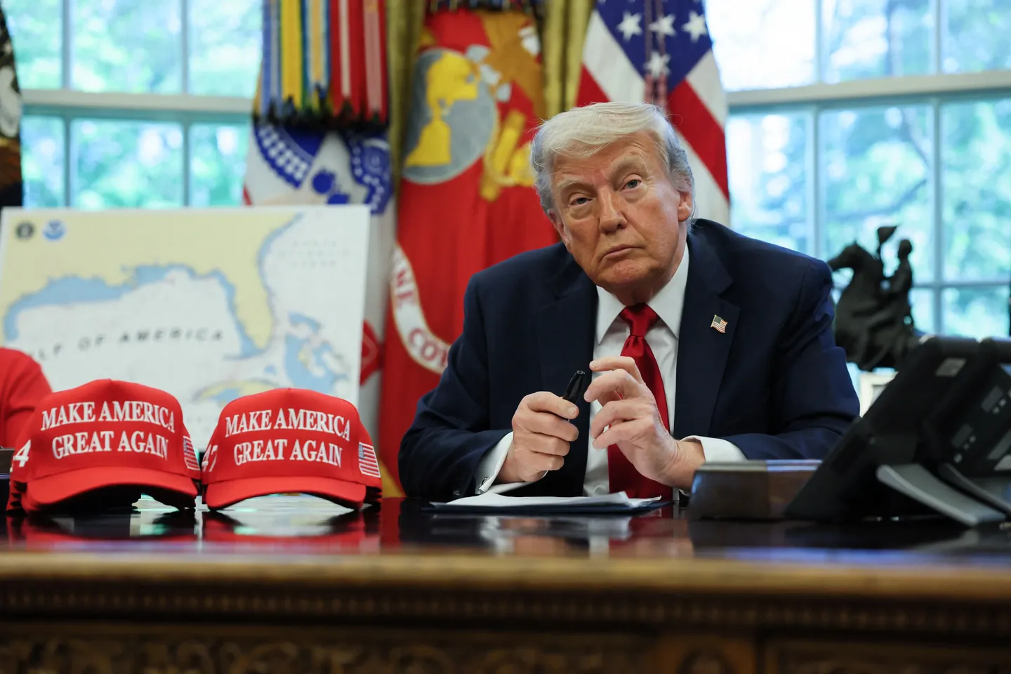 Трамп анонсировал скорое перемирие