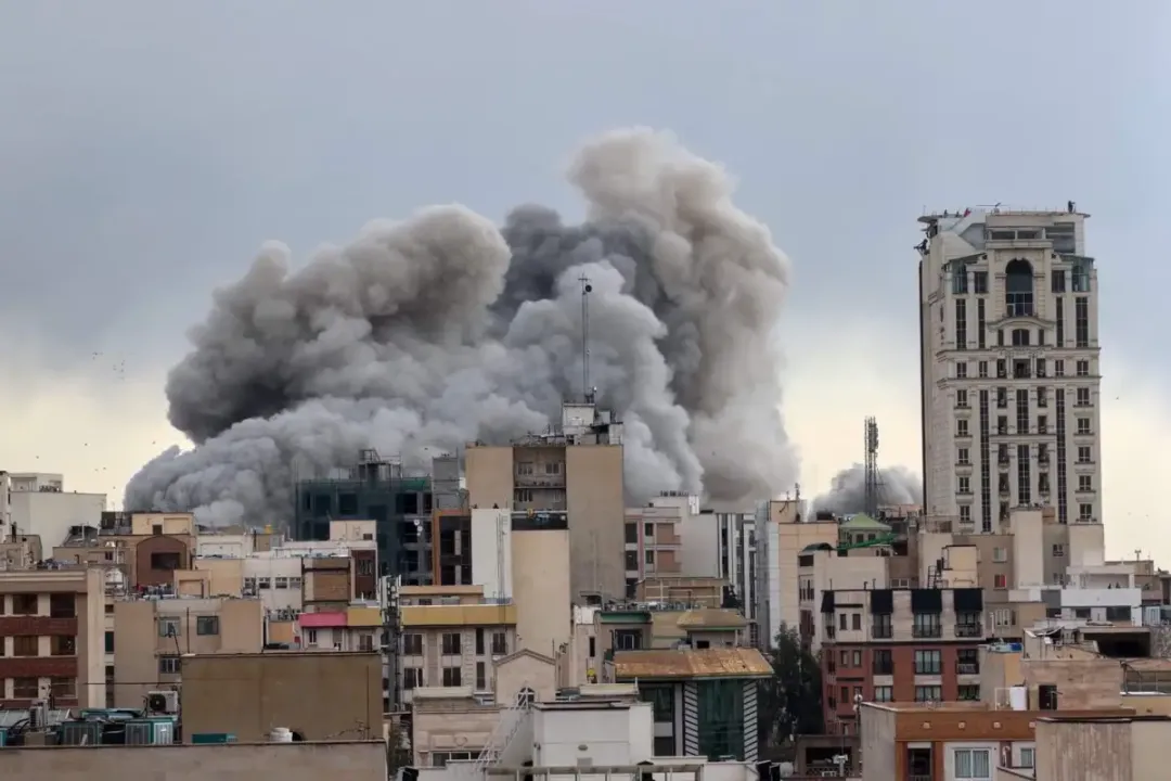 Les puissances mondiales appellent à la retenue face à l'escalade américano-iranienne