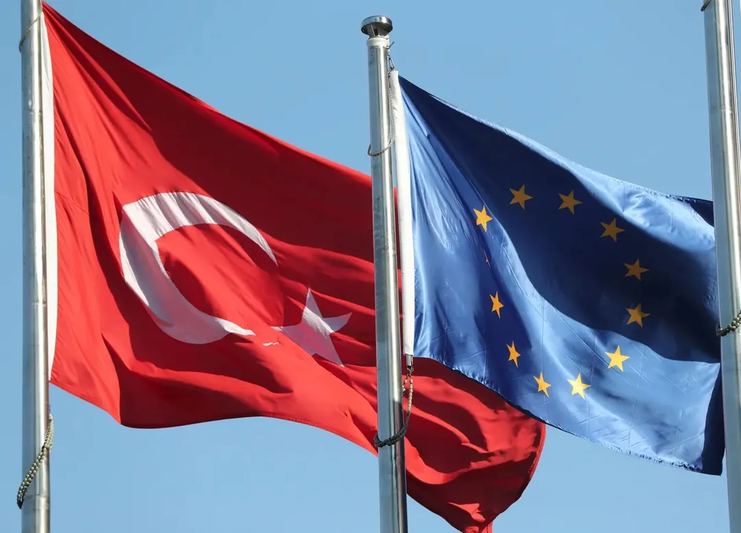 Ridizajnimi i mbrojtjes evropiane: Mendim i dëshiruar apo strategji?
