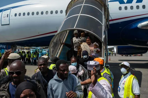 NAPTIP don receive 105 Nigerians wey dem rescue from Ghana cybercrime criminals