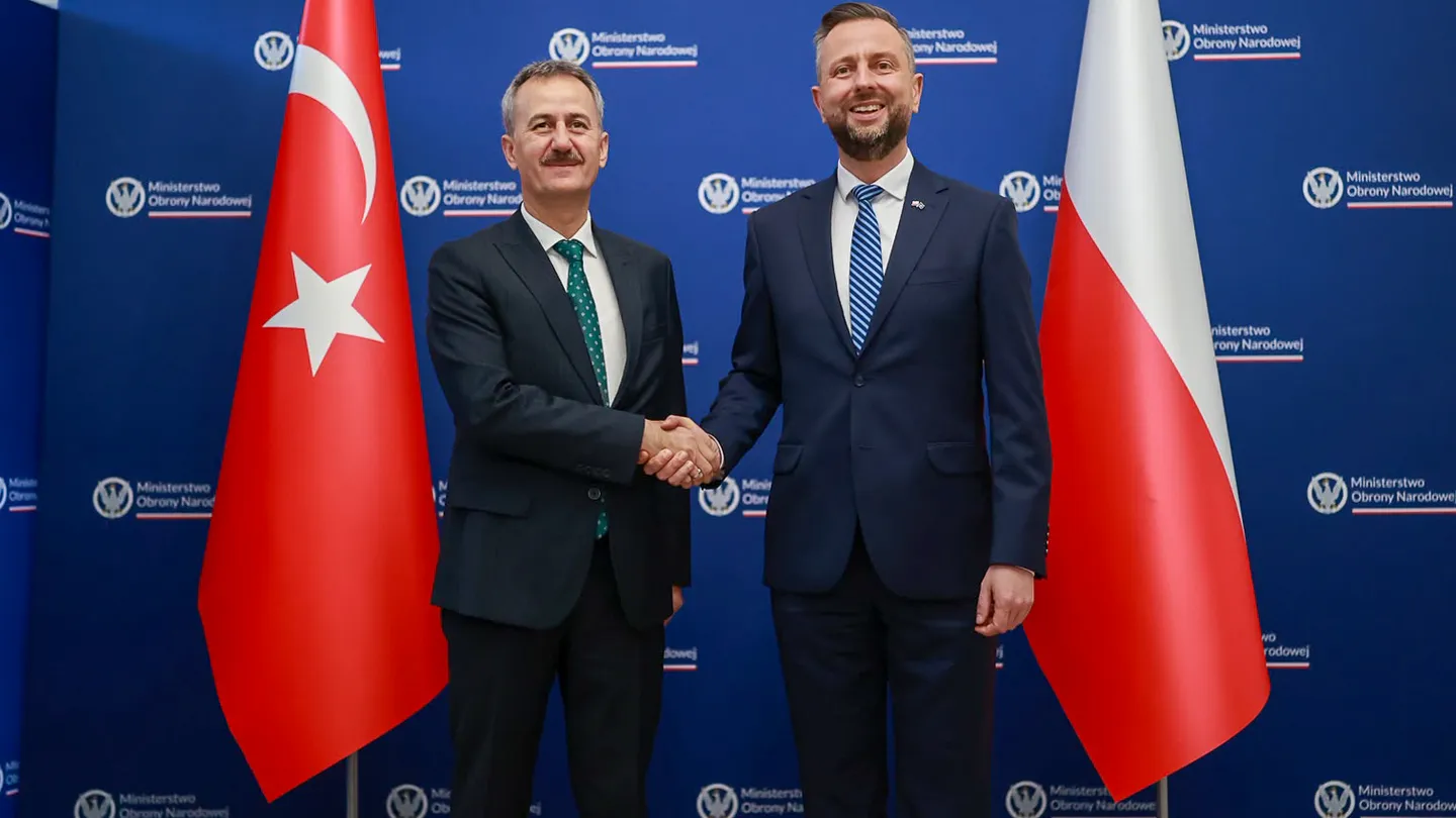 Türkiye dhe Polonia diskutojnë për thellimin e bashkëpunimit në industrinë e mbrojtjes