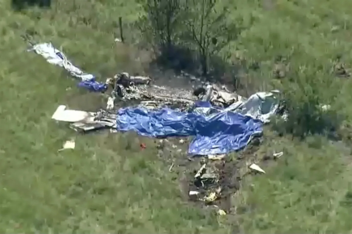 Skydiving plane crashes in US state of Missouri, killing all occupants