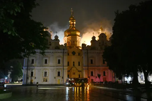 Burgemeester van Kiev maakt bekend dat Rusland zware luchtaanvallen op de stad heeft uitgevoerd