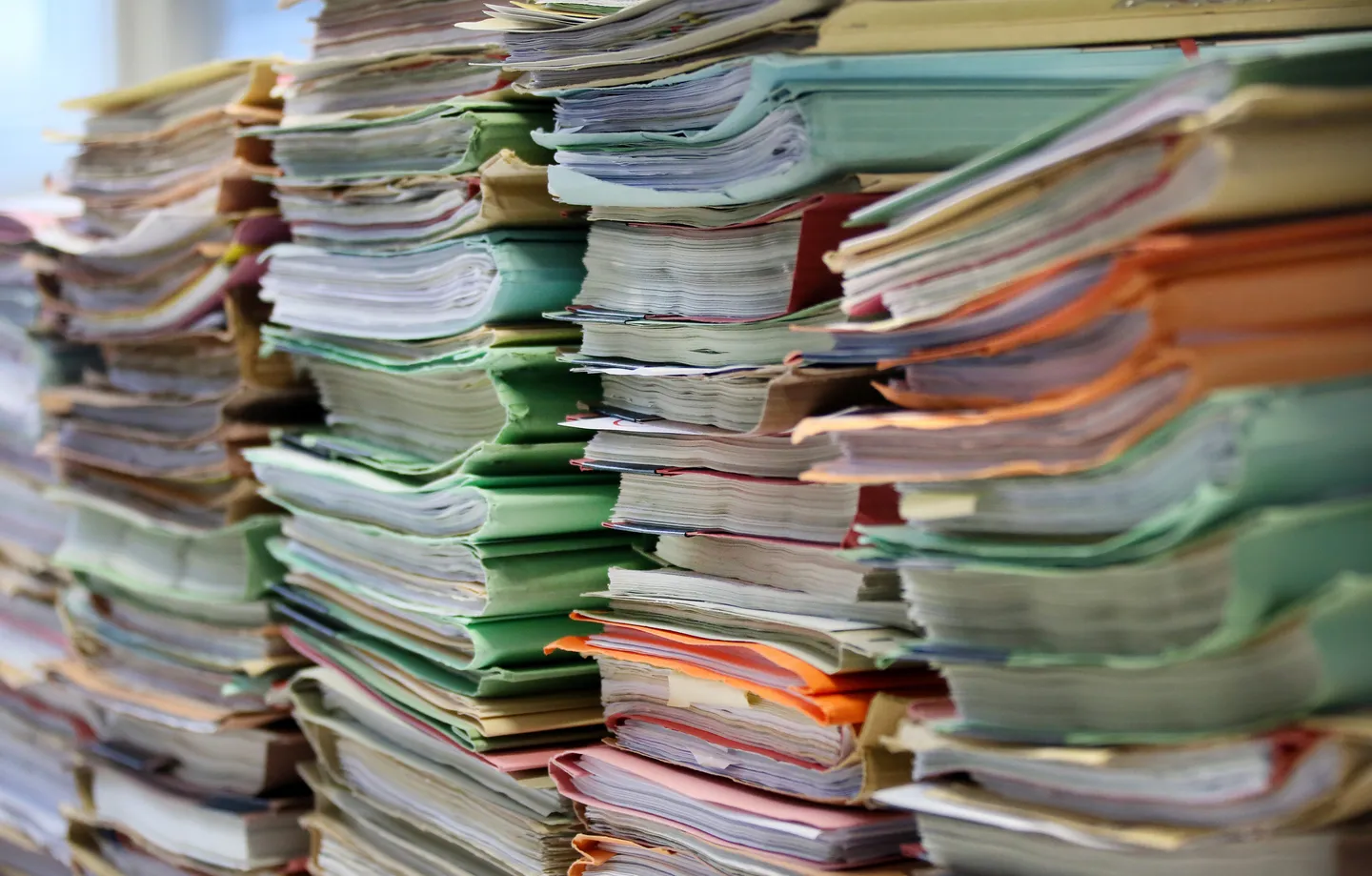 Mehr als 20 Mädchen sexuell missbraucht: Mann in Baden-Württemberg angeklagt