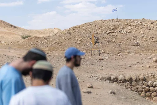 Cisjordanie occupée: des colons israéliens détruisent la seule conduite d'eau potable d'Umm Safa