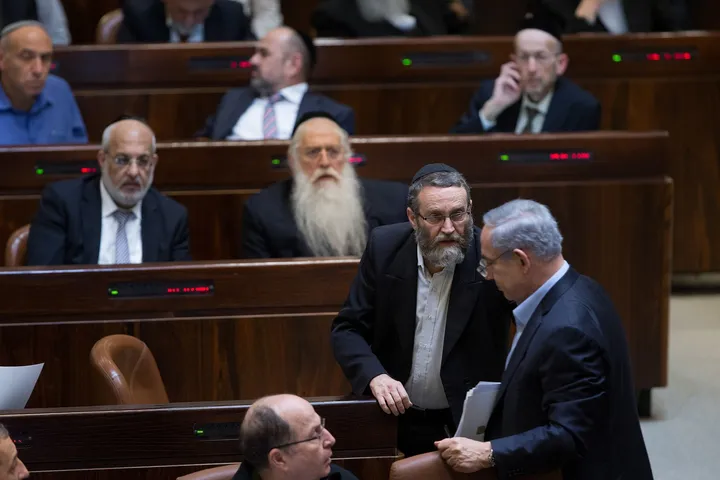 בעקבות משבר "חוק המעונות": המפלגות החרדיות בקואליציה הישראלית דורשות את פיזור הכנסת