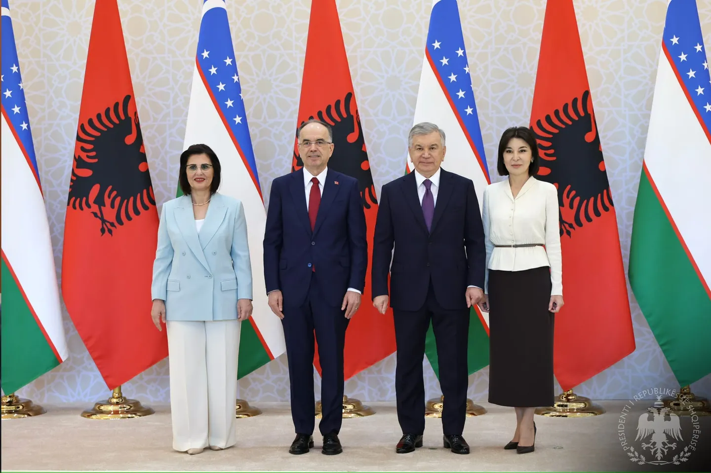 Presidenti Begaj vizitë zyrtare në Uzbekistan, në fokus thellimi i marrëdhënieve mes dy vendeve