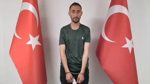 Agjencia turke e inteligjencës kap një operativ të lartë të DAESh-it dhe e sjell në Türkiye
