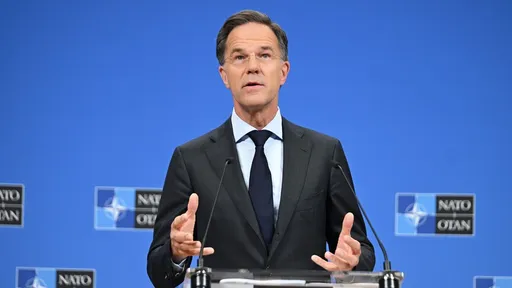 Rutte: KFOR-i do të ketë mes 3.000 dhe 3.500 trupa në Kosovë