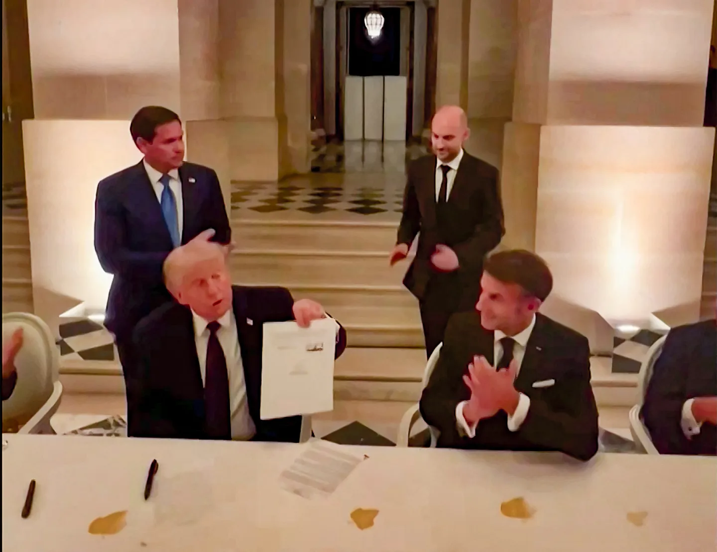 Critics of Iran deal are fo00s - Trump