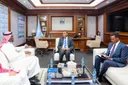 Ra’iisul Wasaare Xamsa Cabdi Barre oo Qaabilay Danjiraha Boqortooyada Sacuudiga u Fadhiya Soomaaliya