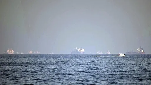 Првиот француски танкер за течен природен гас го премина Ормускиот теснец од почетокот на војната