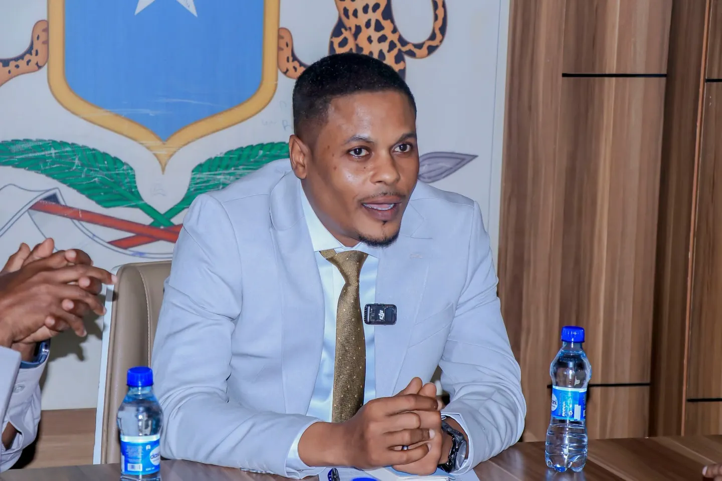 Wasiirka Warfaafinta oo ku baaqay dadaal mideysan oo lagula dagaallamayo hadallada naceybka