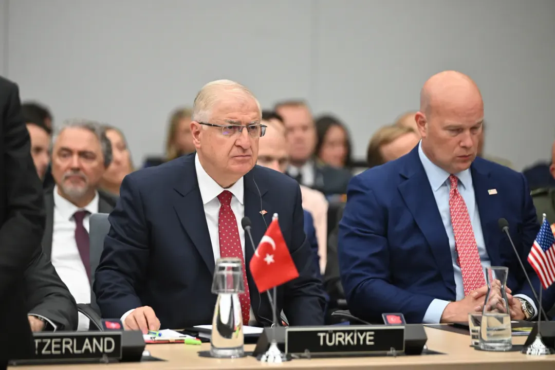 Le ministre turc de la Défense affirme que le sommet de l'OTAN à Ankara marquera un tournant