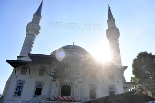 Zwei Verdächtige nach Moschee-Schändung in Memmingen ermittelt
