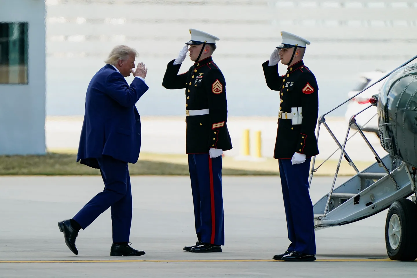 Трамп подтвердил участие в саммите НАТО в Анкаре