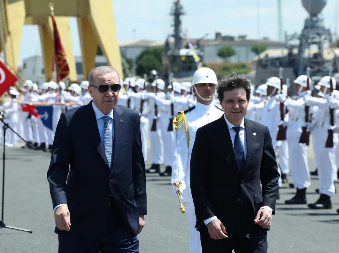 Erdogan rencontre son homologue roumain à Istanbul