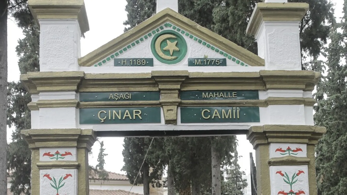 Turqit e Thrakës Perëndimore reaguan ndaj vendimit për Xhaminë "Çınar"