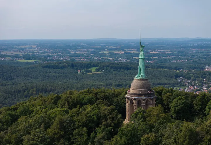 Rechtsextreme besetzen Hermannsdenkmal