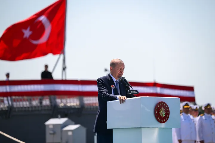 Türkiye eyes new chapter in ties with Iraq during Erdogan’s call with Iraqi premier