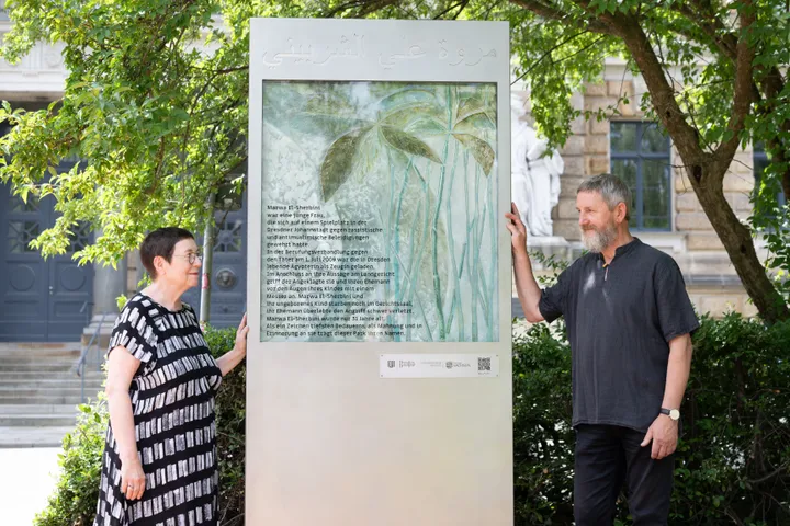 Stele erinnert an rassistischen Mord an Marwa El-Sherbini