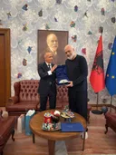 Tiranë, kryeministri Rama priti në takim ambasadorin turk