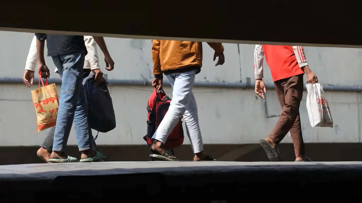 EU-landen zoeken overeenkomsten met Rwanda en Oezbekistan over ‘terugkeercentra’ voor migranten