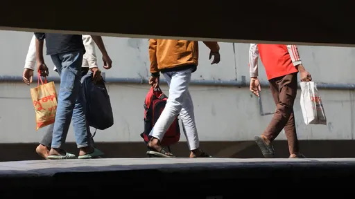 EU-landen zoeken overeenkomsten met Rwanda en Oezbekistan over ‘terugkeercentra’ voor migranten