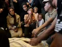په غزه کې په تیرو ۲۴ ساعتونو کې د اسرائیلو د بریدونو له امله ۵ تنو ژوند د لاسه ورکړی