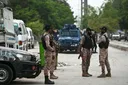 د پاکستان په کراچۍ ښار کې پر امنیتي ځواکونو په ترهګریز برید کې درې تنو سرتیرو ژوند د لاسه ورکړ