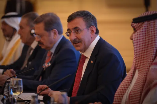 Zv/presidenti turk bën thirrje për integrim më të fortë ekonomik midis vendeve islame