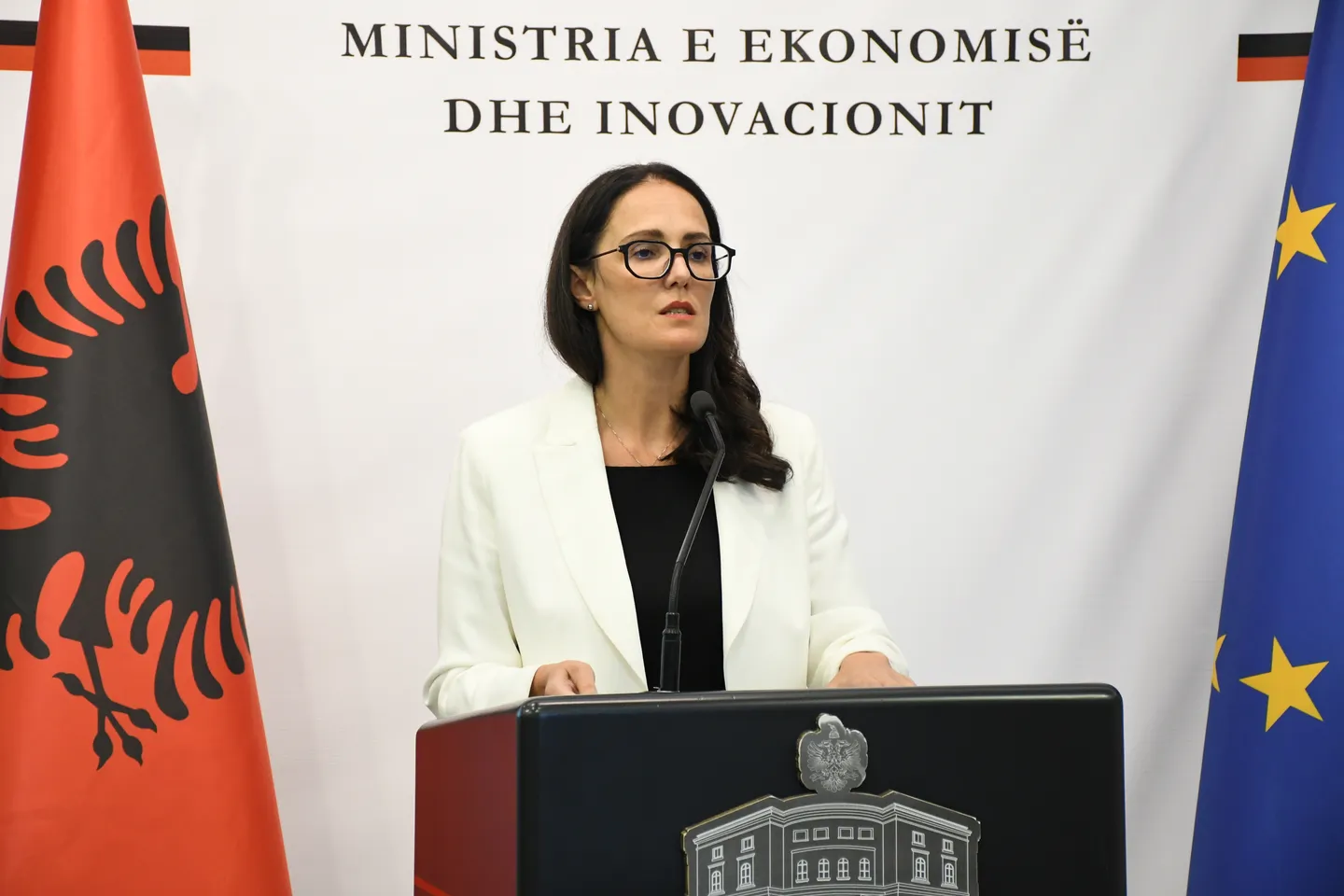 Ibrahimaj: Rritja e ekonomisë shqiptare vazhdon të qëndrojë mbi mesataren e Ballkanit Perëndimor