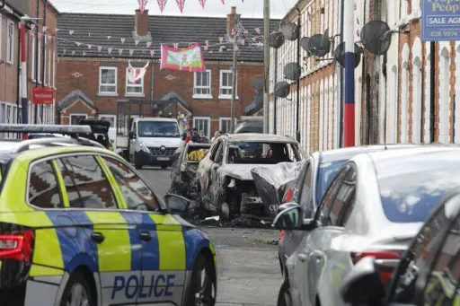 Policia irlandeze heton sulmin e dyshuar me zjarrvënie në xhaminë në Dublin