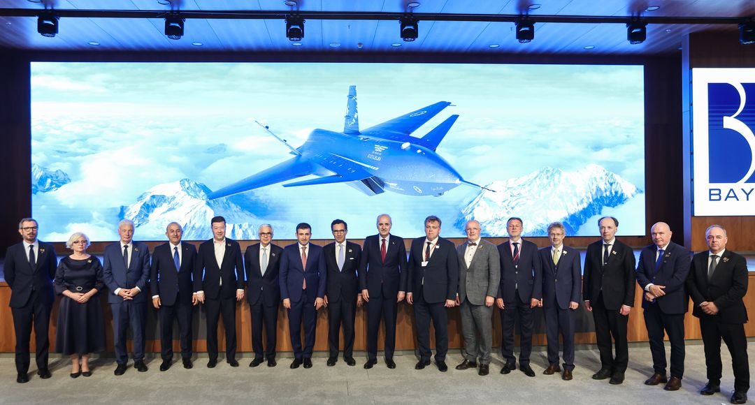Delegacioni parlamentar i NATO s viziton gjigantin turk të dronëve Baykar para samitit në Ankara