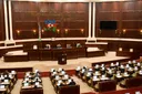 Парламент Азербайджана одобрил ограничения на использование соцсетей для подростков