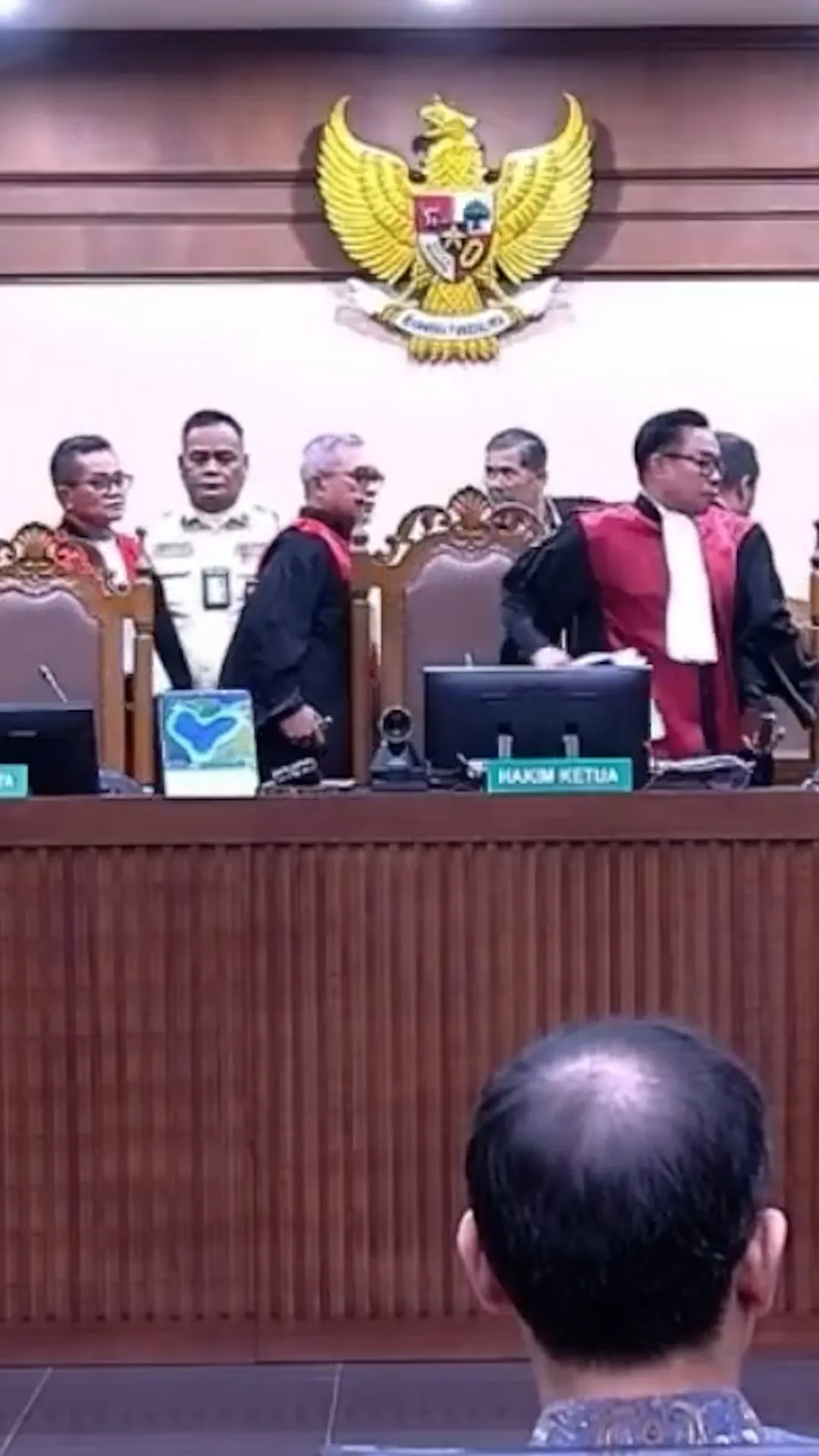Pengadilan Jakarta memvonis Nadiem Makarim 10 tahun penjara