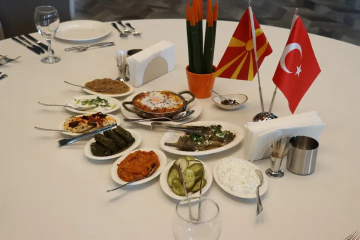 Shkup, gazetarëve iu prezantuan "Shijet Turke"