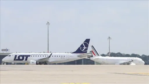 Türkiye: Avioni i LOT-it të Polonisë ulet i sigurt në Bullgari pas alarmit për rrëmbim