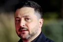 Зеленский сообщил об ударах по объекту ВПК и НПЗ в России