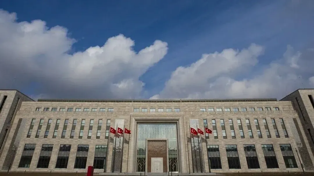 Taliyaha sirdoonka Turkiga oo dhiggiisa Masar kula kulmay Ankara