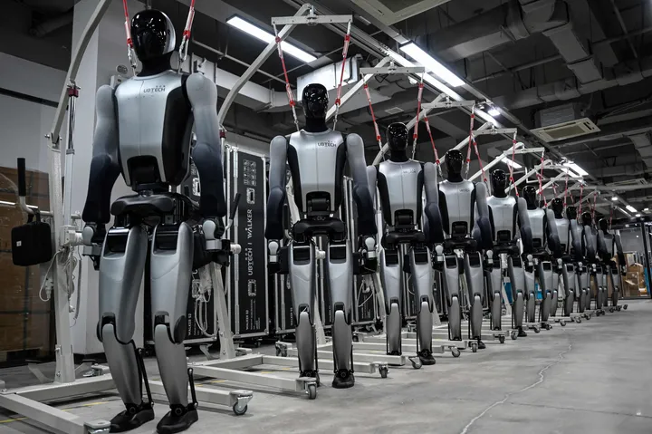 US bans foreign-made humanoid robots over national security concerns, targeting China