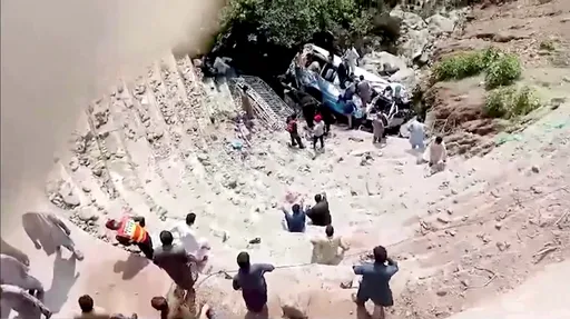 Bus falls into ravine in Pakistan, killing at least 40