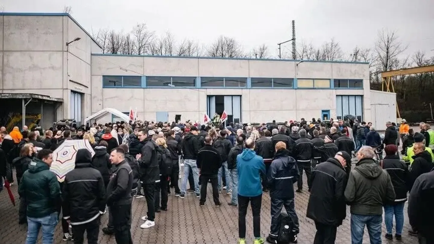 Gjermani, mijëra punonjës të sektorit të tregtisë me pakicë dhe shumicë hyjnë në grevë